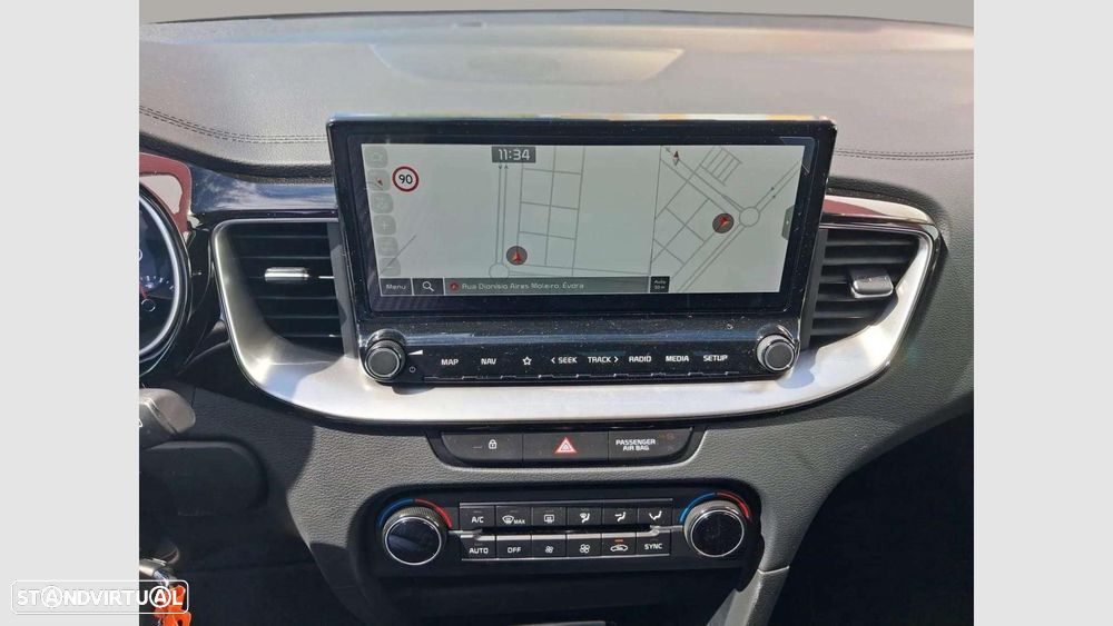 Kia XCeed 1.0 T-GDI Drive - 24