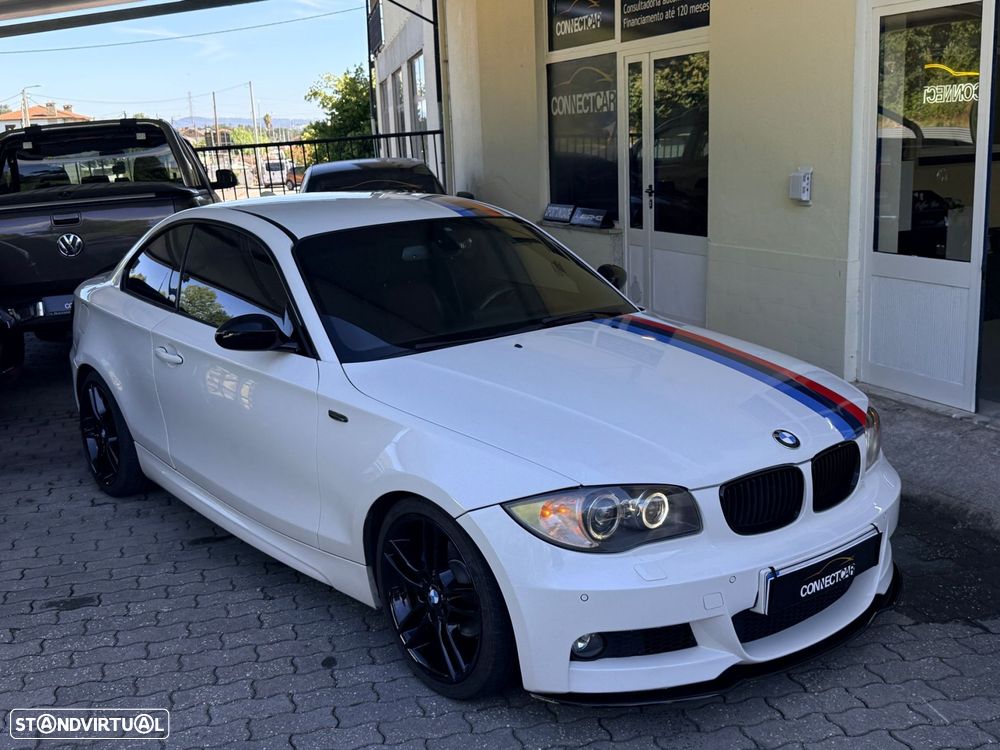 BMW 120 d Aut. Limited Edition Lifestyle c/ M Sport Pack - 3