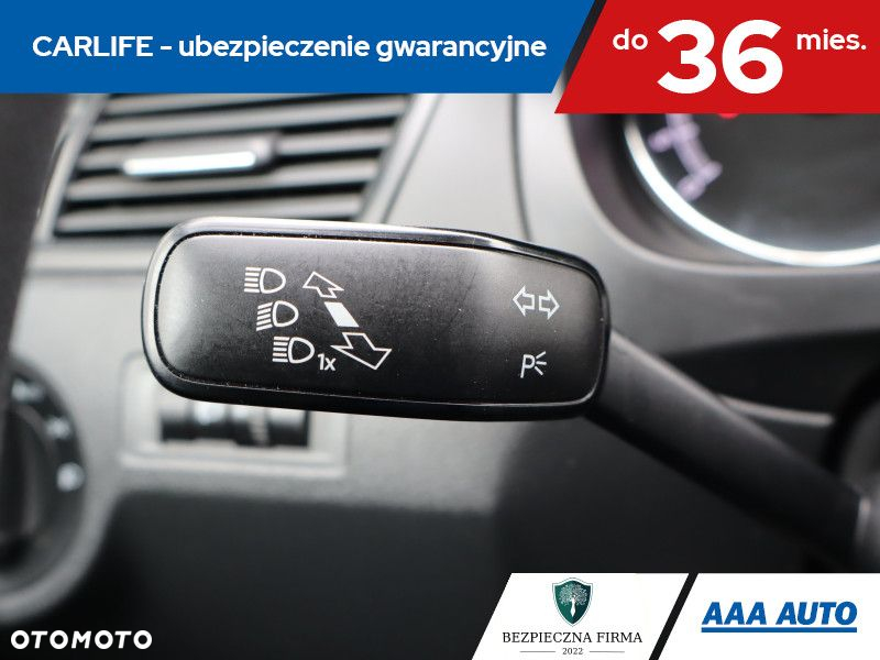 Skoda RAPID - 18