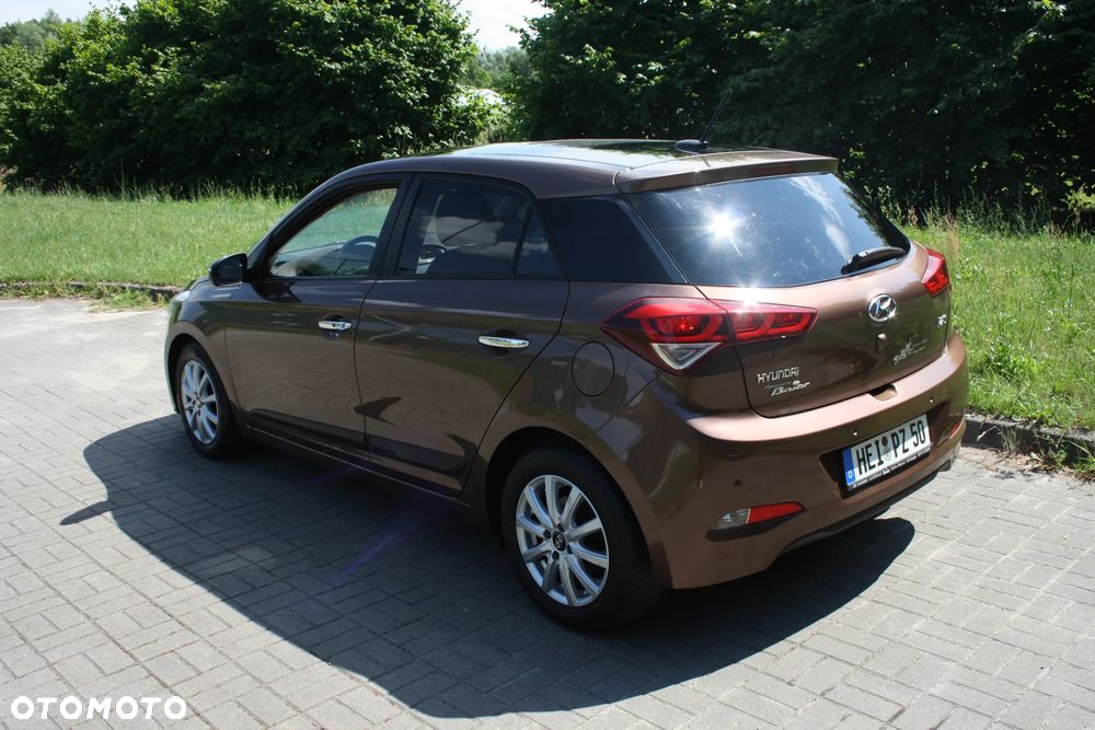 Hyundai i20 1.4 Automatik Style - 8