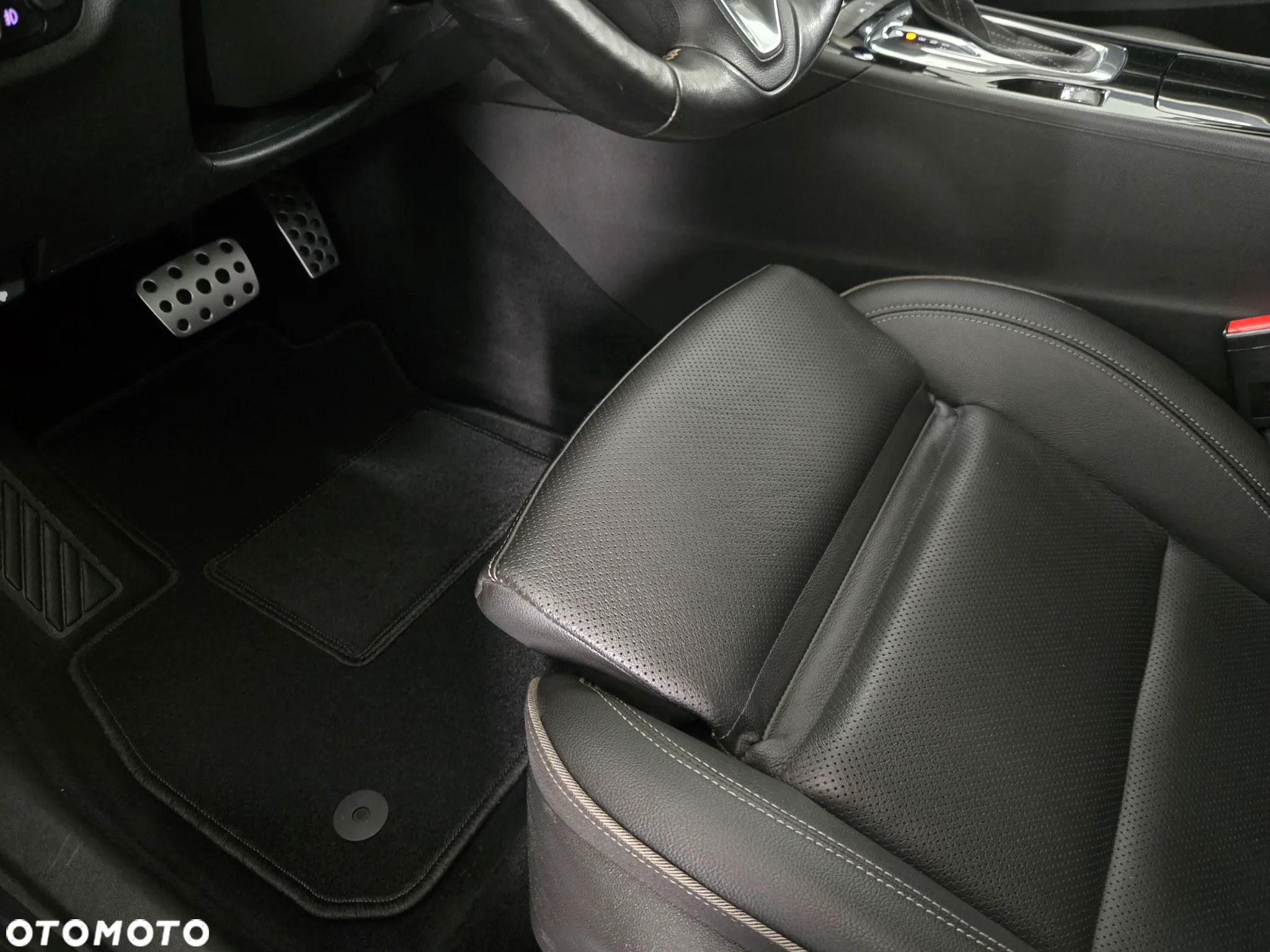 Opel Insignia 2.0 CDTI 4x4 Ultimate S&S - 23
