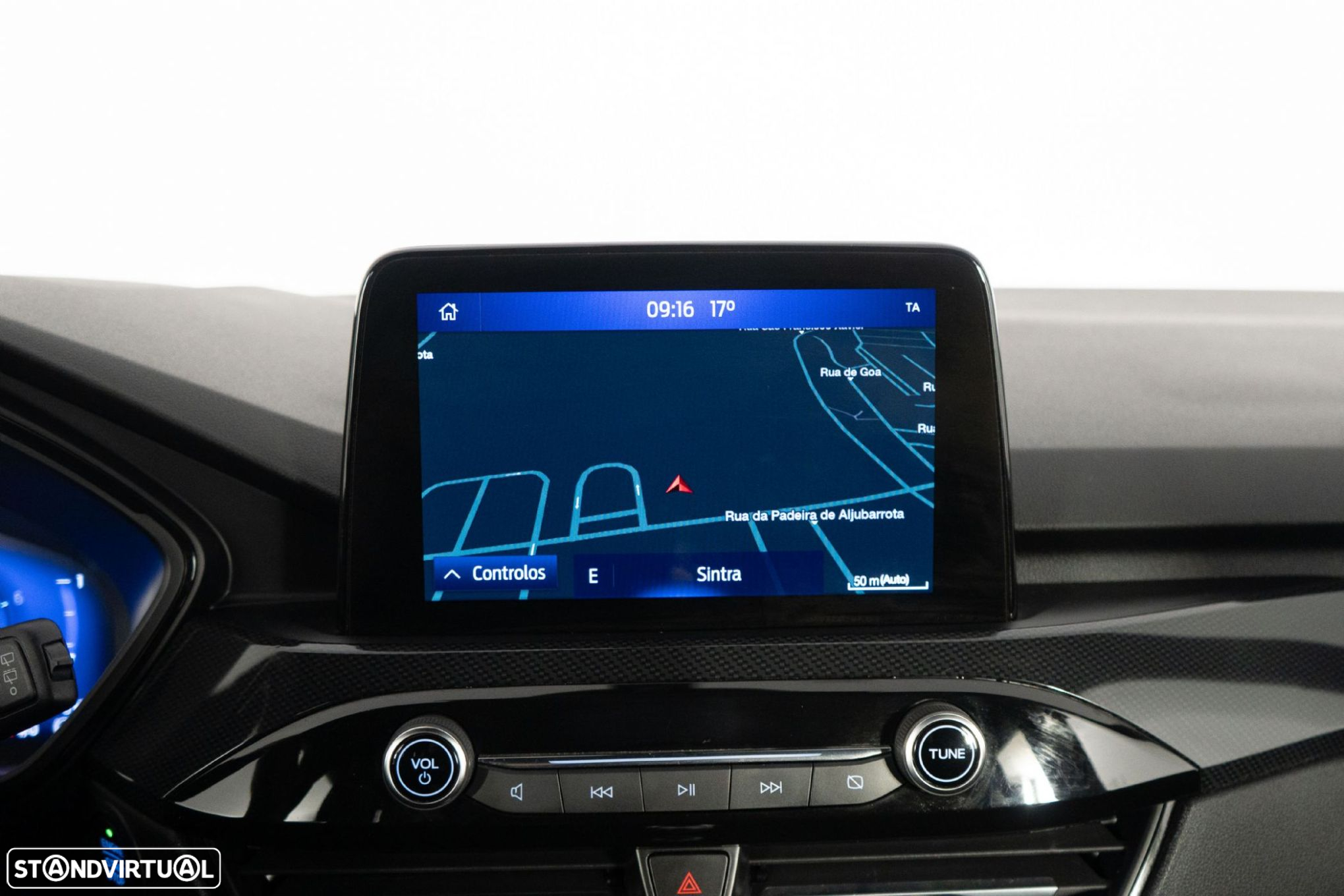 Ford Kuga - 20