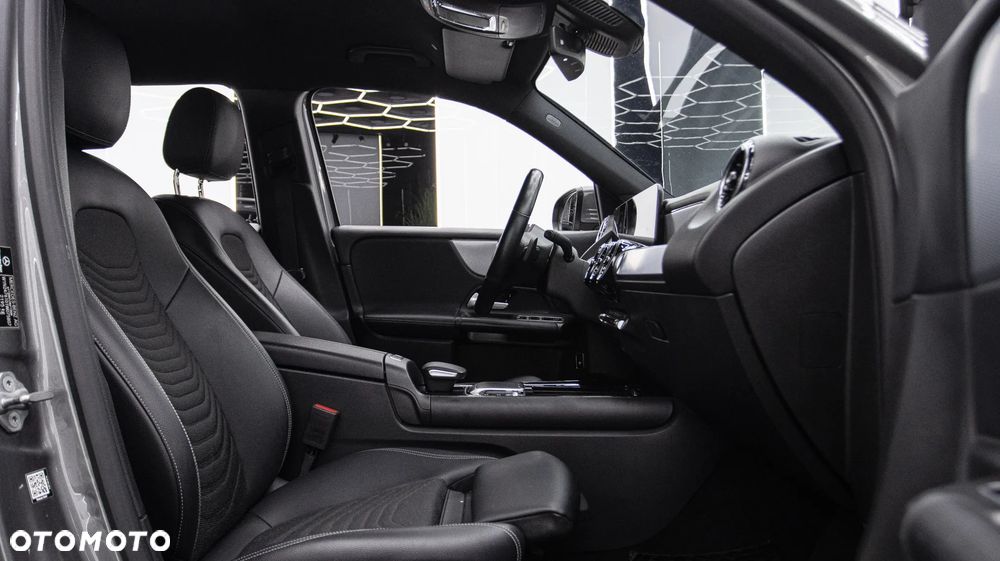 Mercedes-Benz GLB 200 d Style 8G-DCT - 16