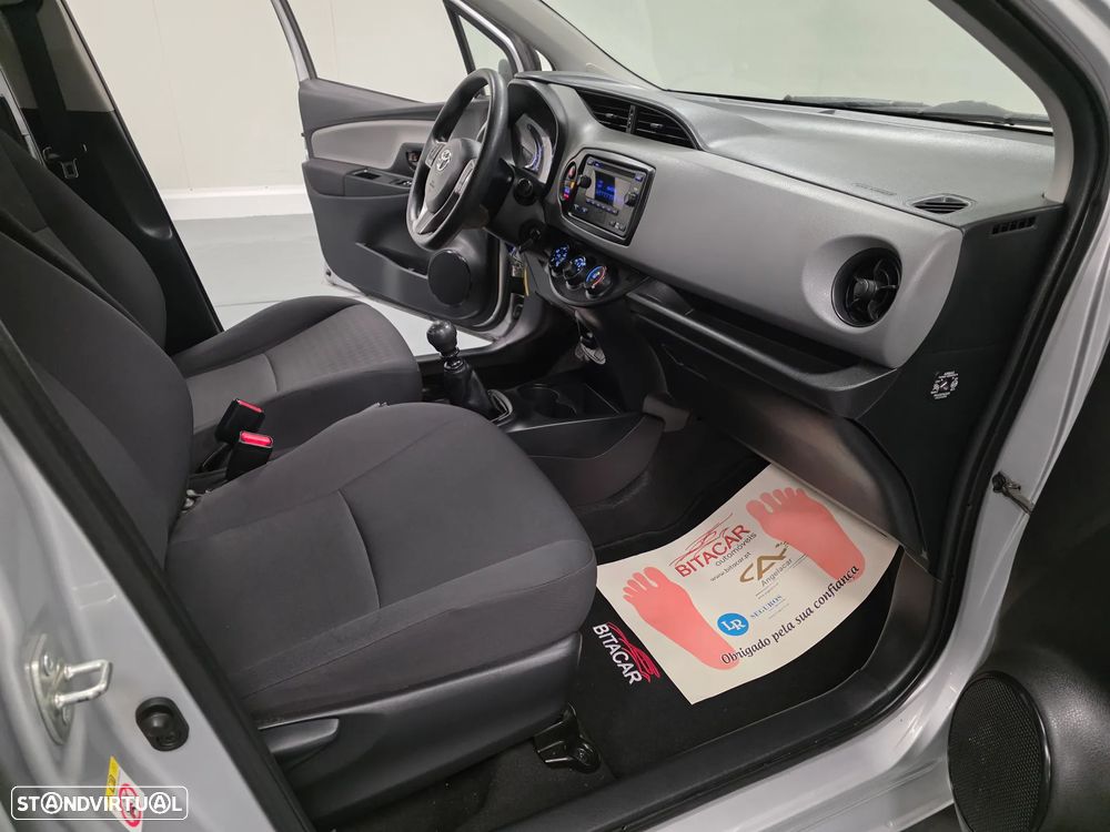 Toyota Yaris 1.4 D-4D ACtive+AC - 32