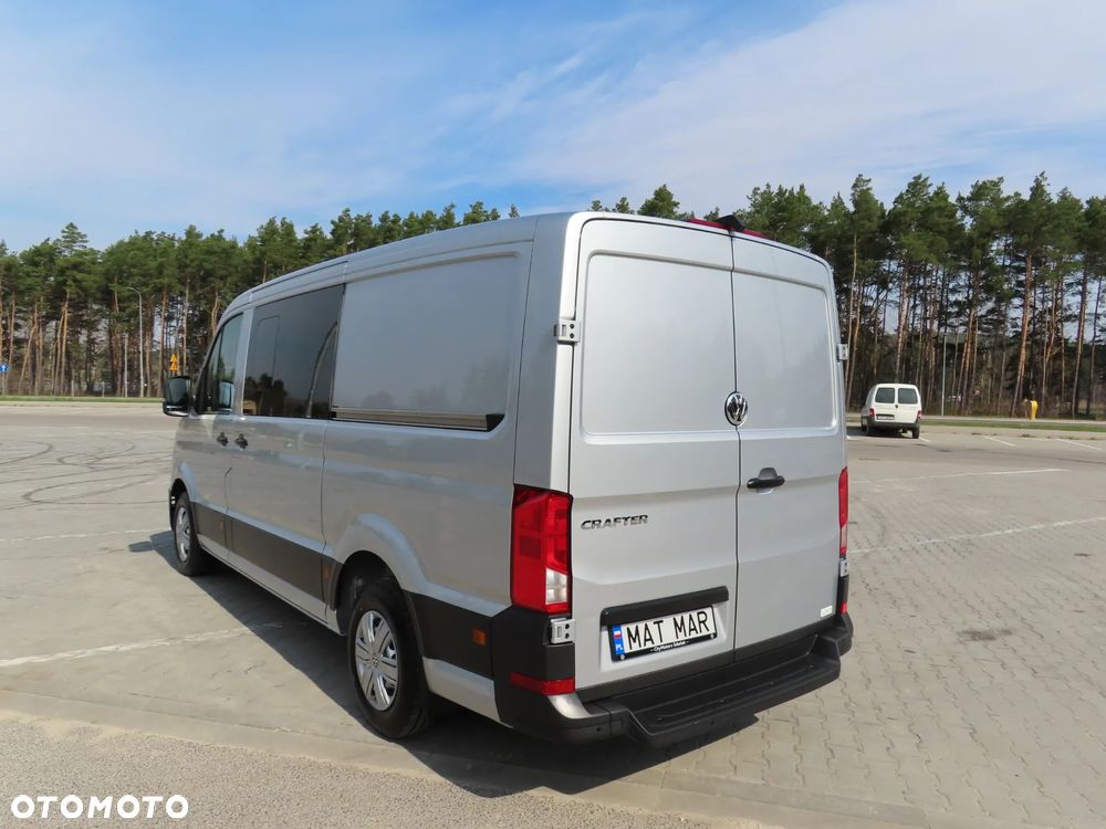 Volkswagen Crafter 35 BiTDI 2.0 177 KM AUTOMAT 6-Cio Os.+ 1036 Kg Ładowność MIXTO Indywidualna Zabudowa VIP, L2H1 Furgon Blaszak, 5905 mm Dł, FULL LED, DRZWI PRZESUWNE Z OBU STRON, HAK 3000 Kg, Rozstaw Osi 3665 mm, Stan Wizualny I Techniczny NOWY Tak Jak Z Taśmy Produkcyjnej Gotowy Dostępny OKAZJA POLECAM - 5