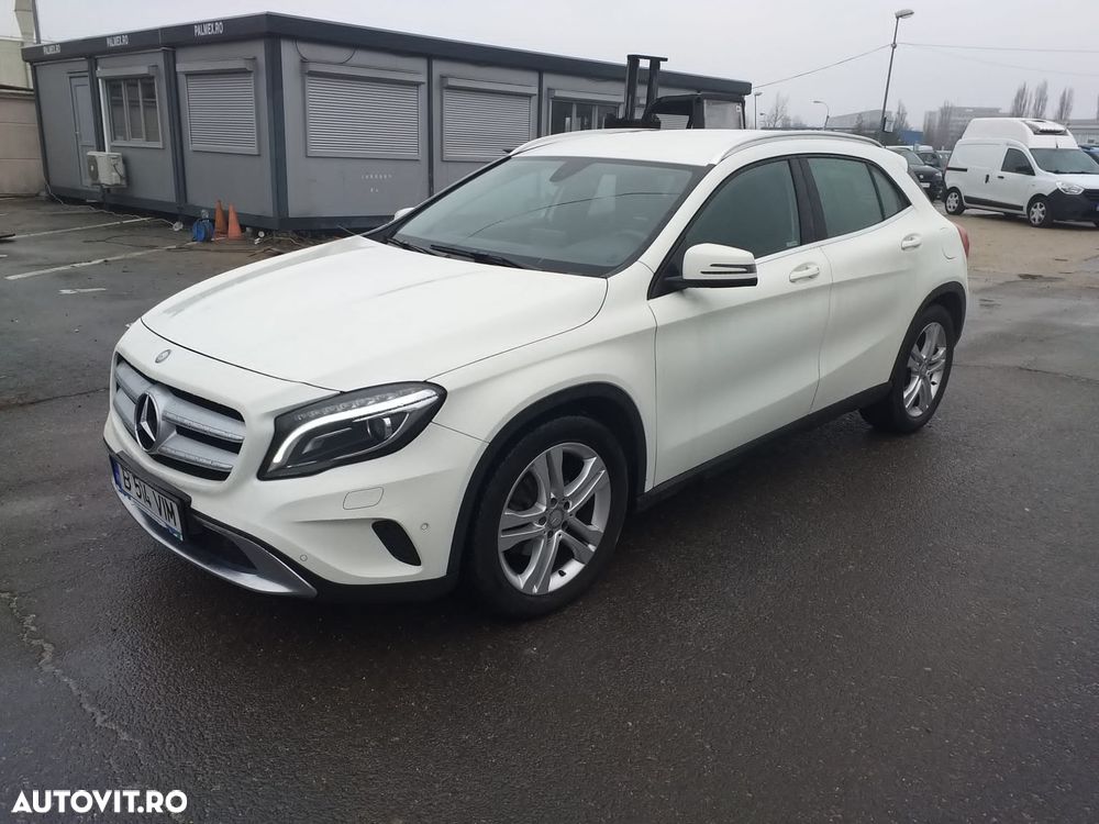 Mercedes-Benz GLA 220 d 4MATIC Aut. - 7