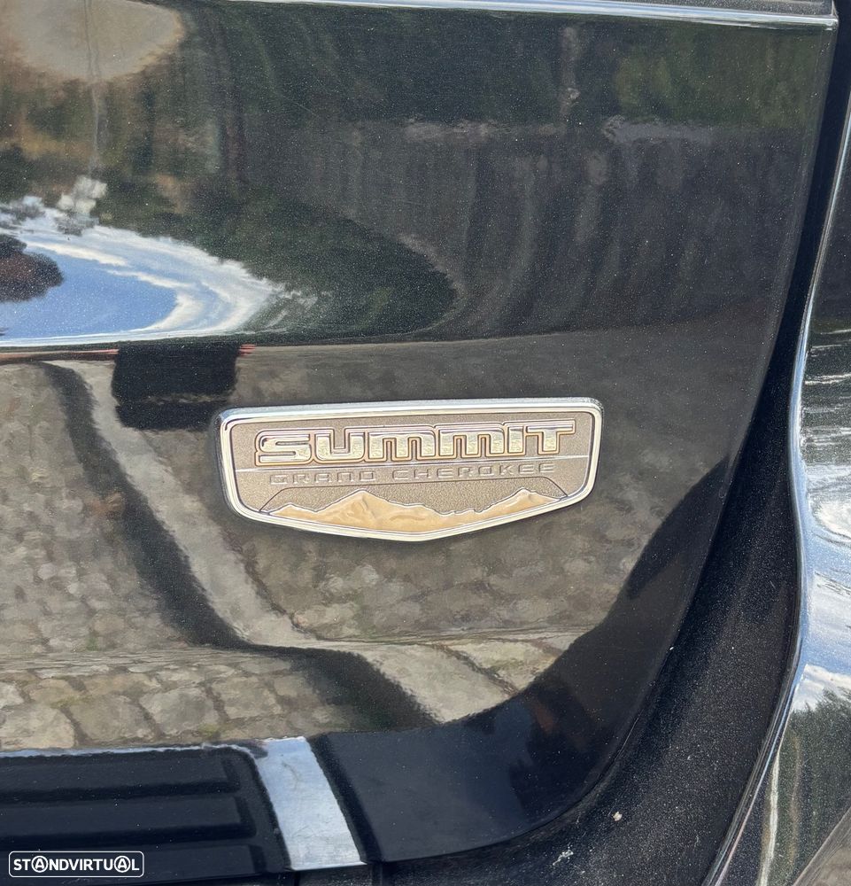 Jeep Grand Cherokee 3.0 V6 Multijet 4WD Auto Summit - 17