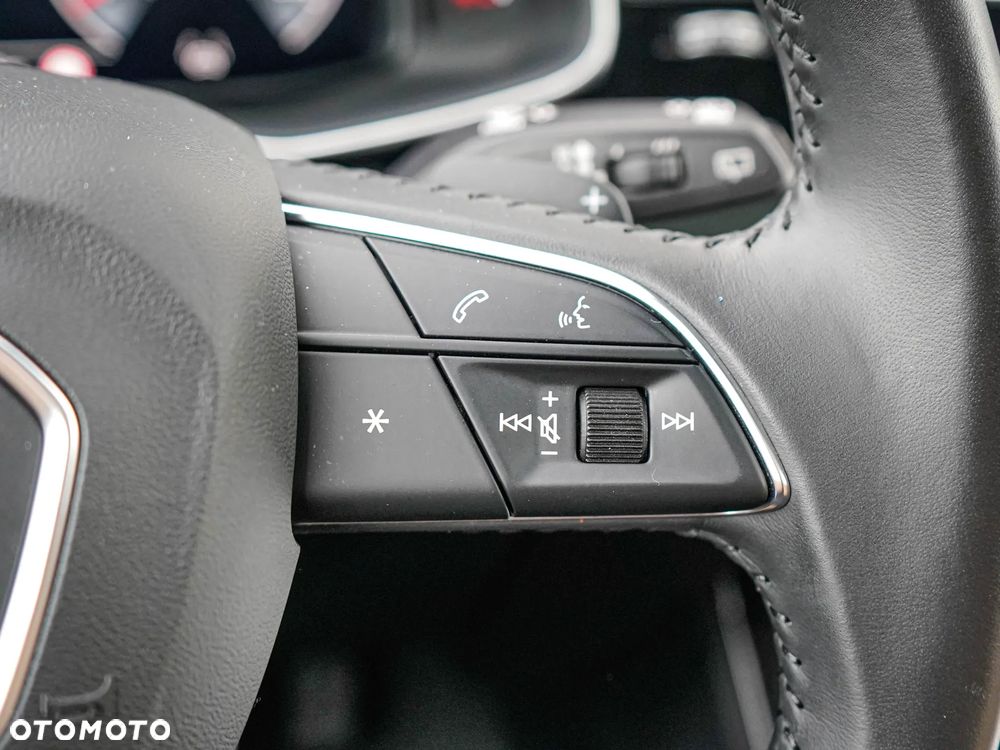 Audi Q8 - 14