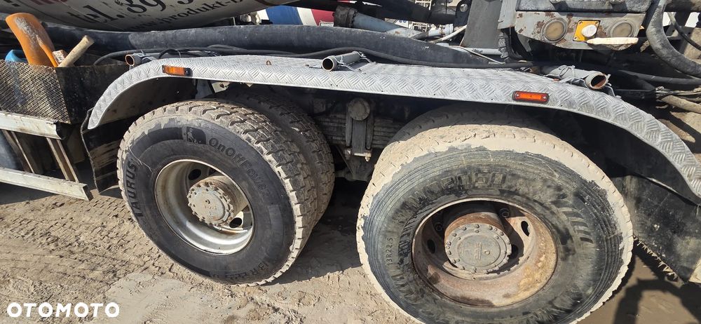 DAF CF85 - 4