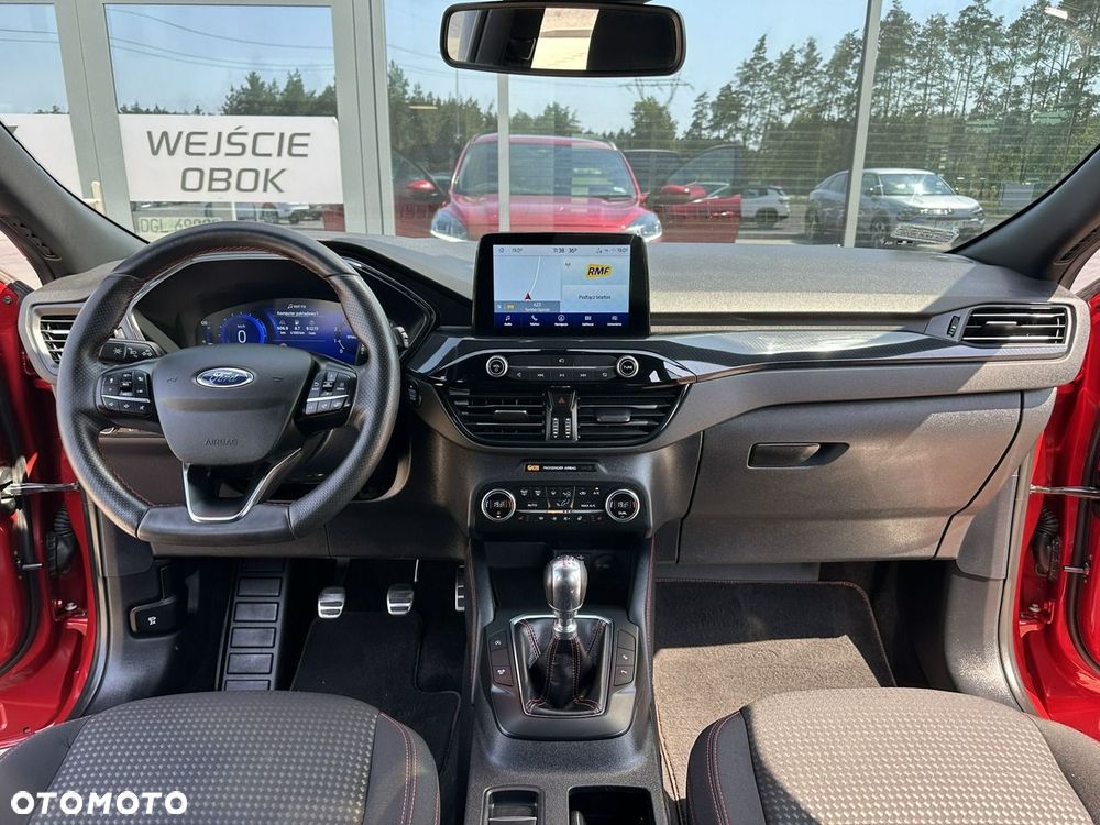 Ford Kuga 1.5 EcoBoost ST-LINE - 9