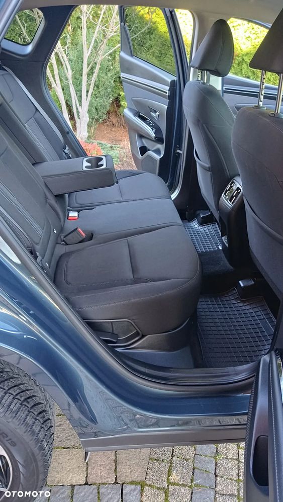 Hyundai Tucson 1.6 T-GDi HEV Executive 4WD - 14