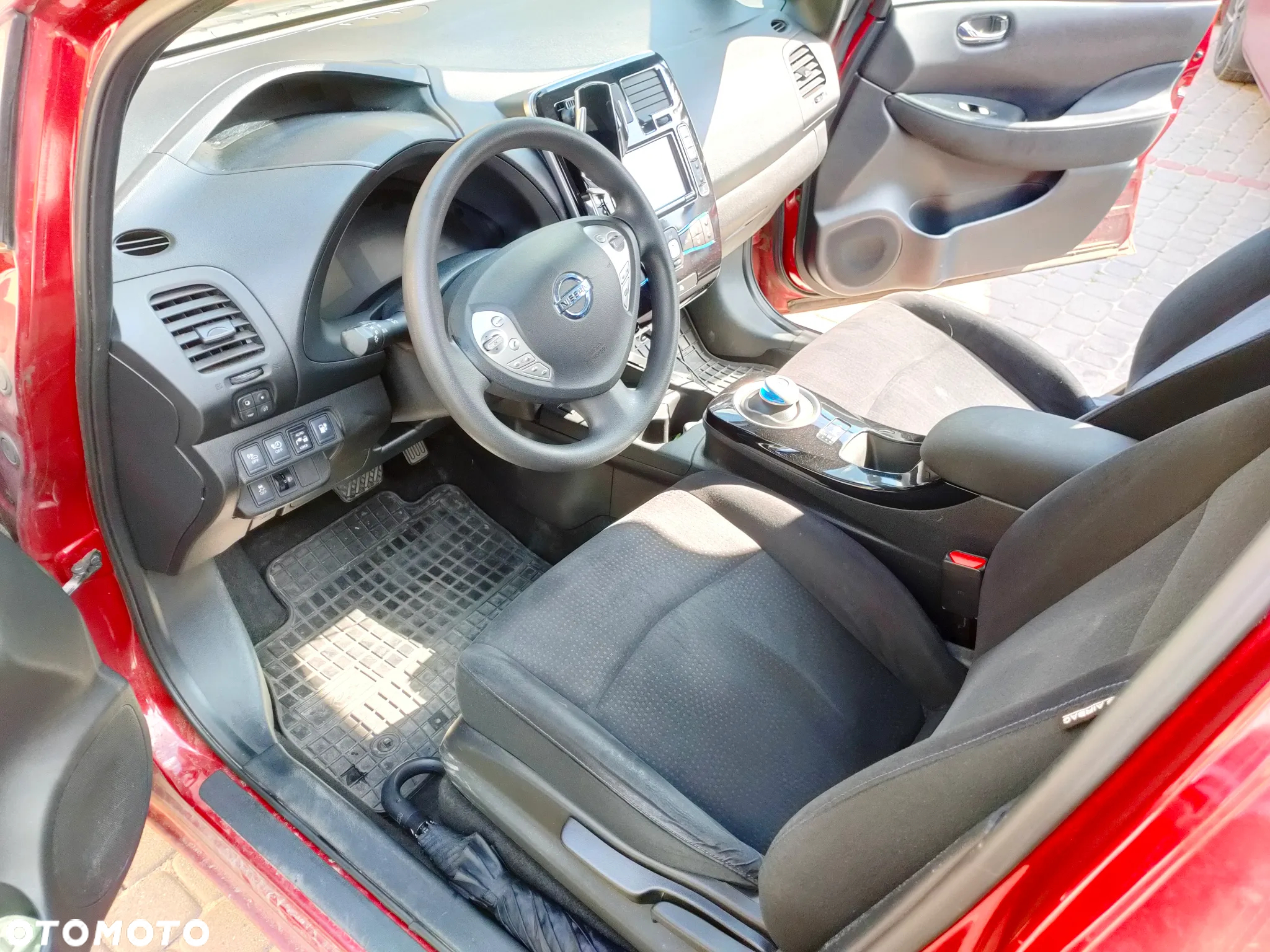 Nissan Leaf 30kWh Acenta - 15