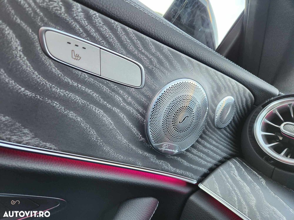 Mercedes-Benz E - 13