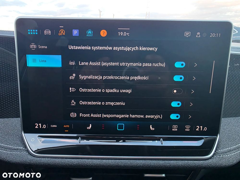Volkswagen Passat - 35