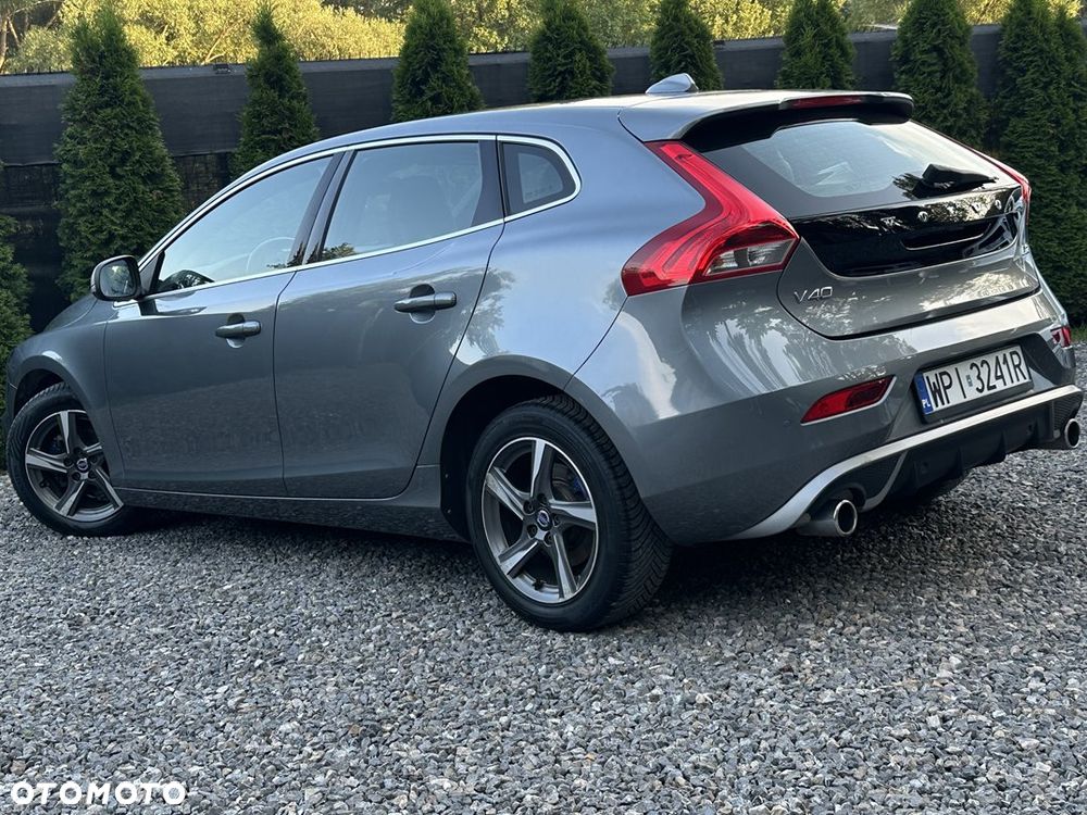 Volvo V40 D2 Drive-E R-Design Kinetic - 10