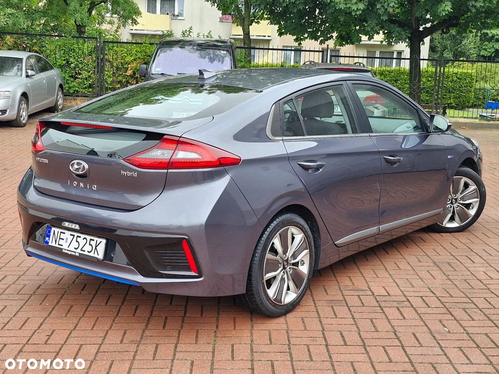 Hyundai IONIQ Hybrid Business - 7