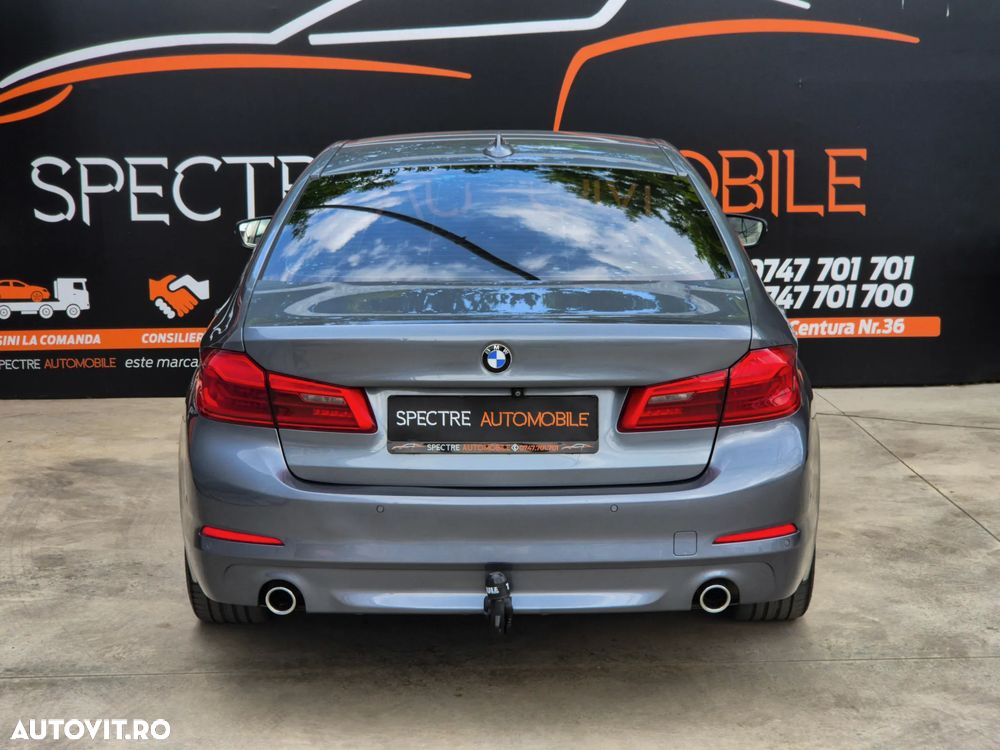 BMW Seria 5 520d Efficient Dynamics Edition Aut. Sport Line - 7