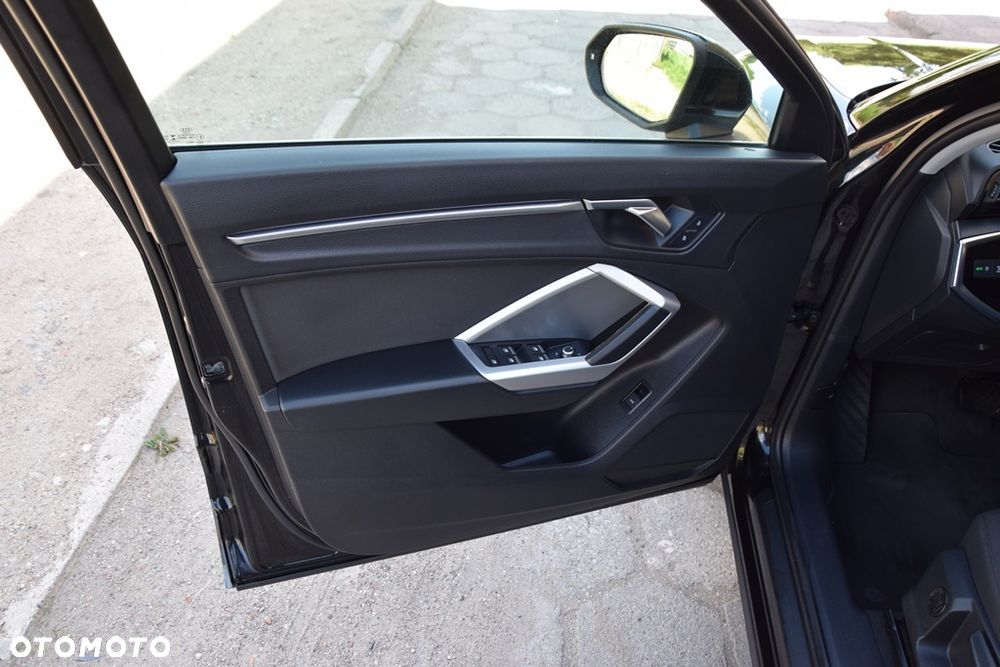 Audi Q3 Sportback - 26