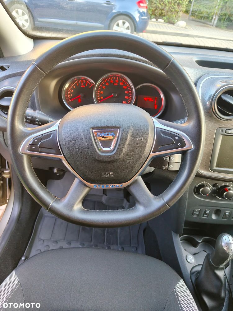 Dacia Sandero Stepway 1.0 TCe Laureate S&S - 17