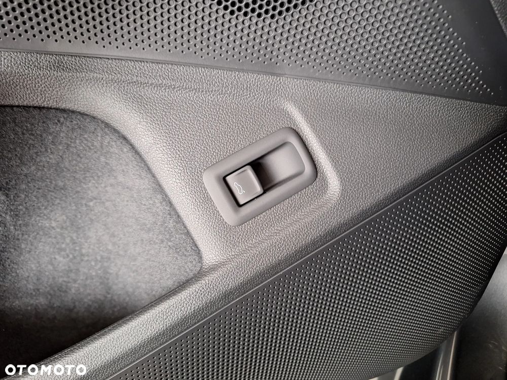 Skoda Superb 2.0 TSI L&K DSG - 12