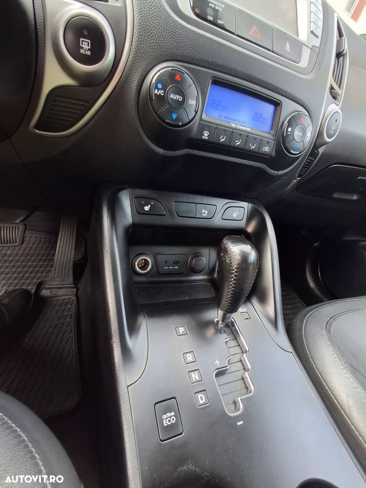 Hyundai ix35 2.0 CRDI High 4WD GLS Aut. Premium - 10