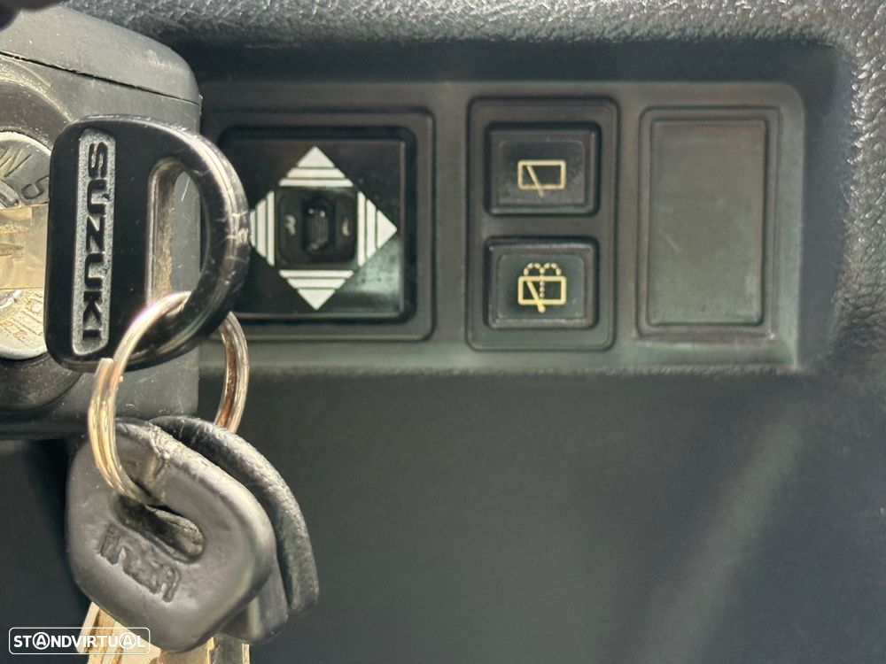 Suzuki Vitara 1.6 JLXi 8V - 22