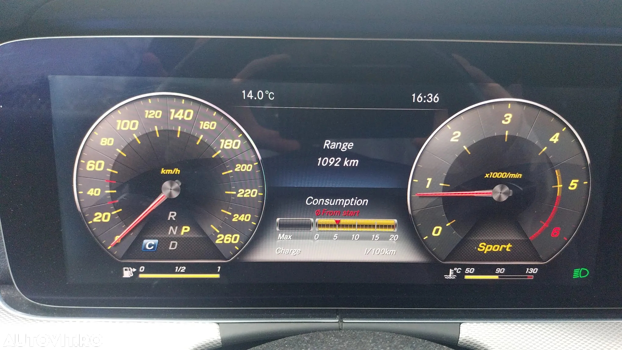 Mercedes-Benz E 200 d T 9G-TRONIC Avantgarde - 19