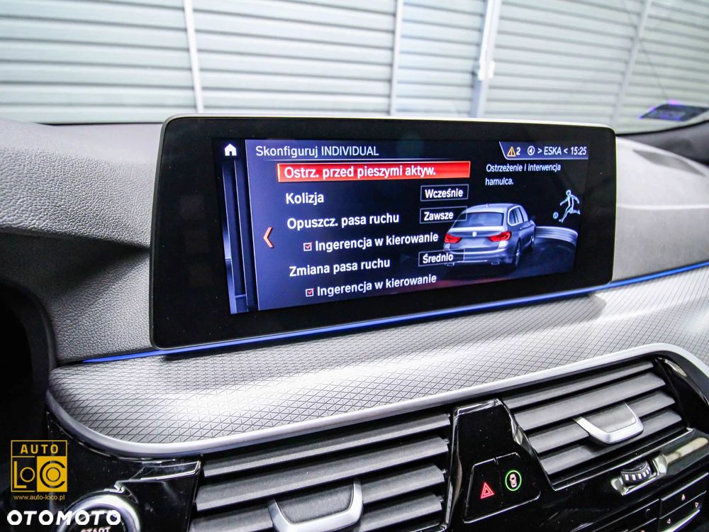 BMW Seria 5 520d M Sport - 24