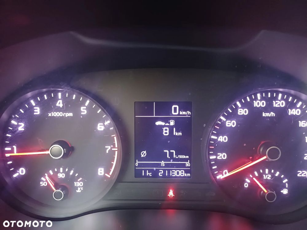 Kia Rio 1.2 Business Line - 24