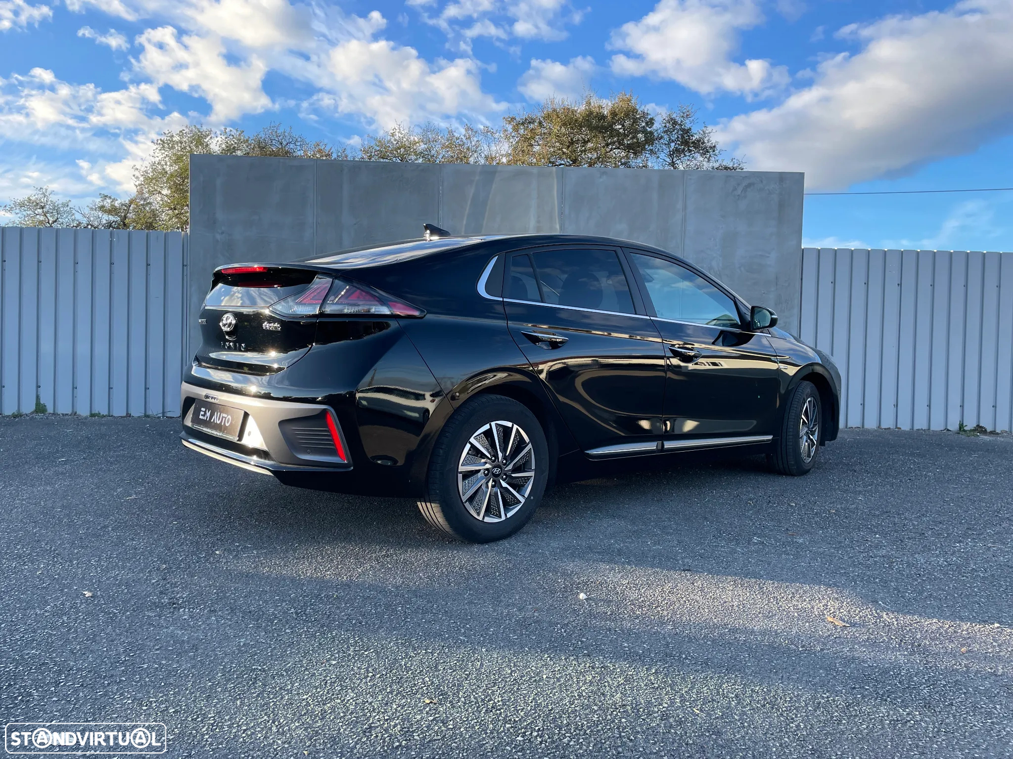 Hyundai Ioniq Elektro Premium - 29