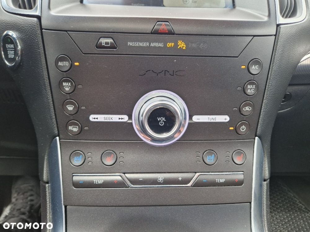 Ford Edge - 16
