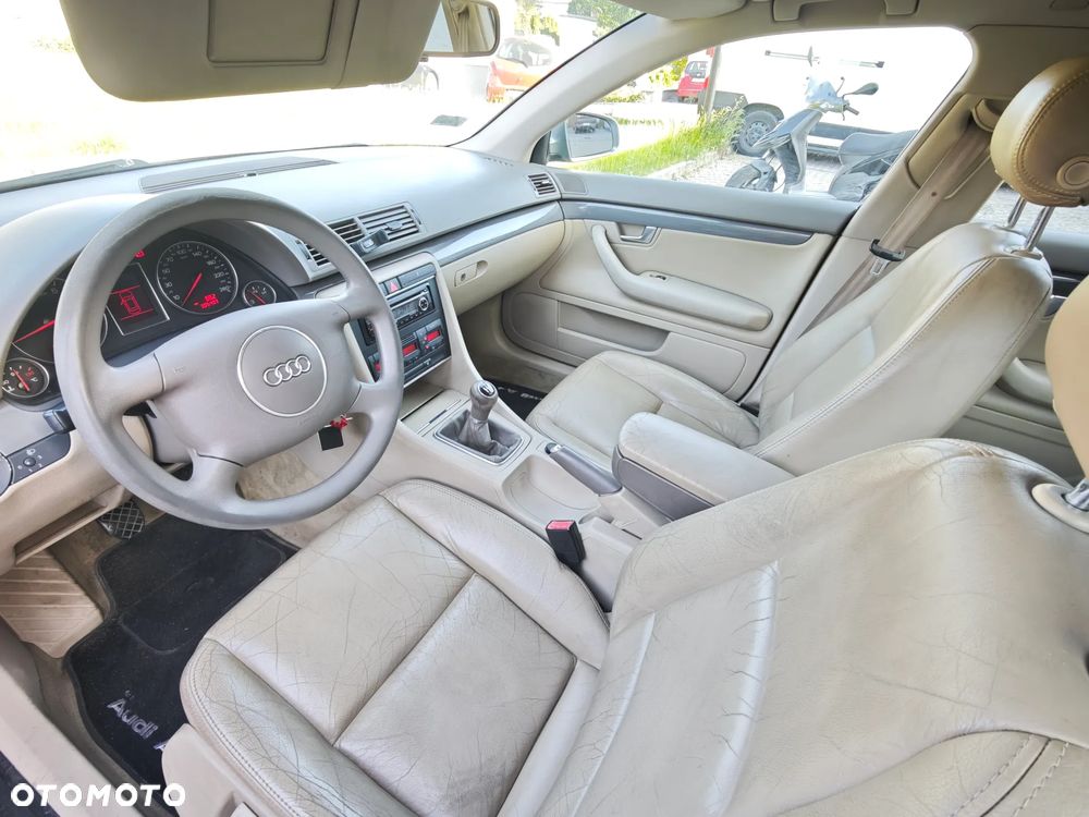 Audi A4 Limousine 1.8T - 6
