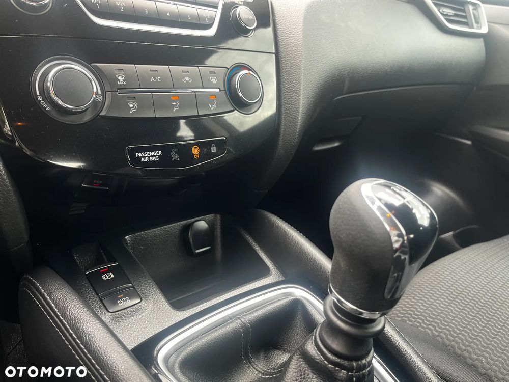 Nissan Qashqai 1.2 DIG-T Acenta - 22