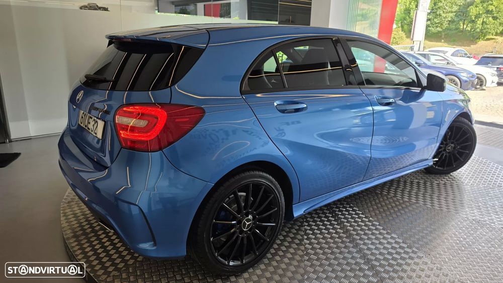 Mercedes-Benz A 180 d AMG Line - 23