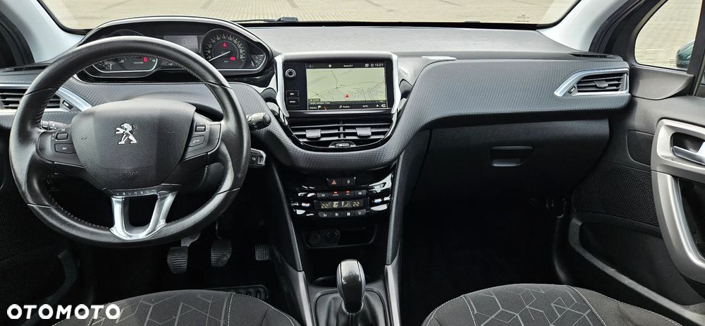 Peugeot 2008 1.6 BlueHDi Allure - 8