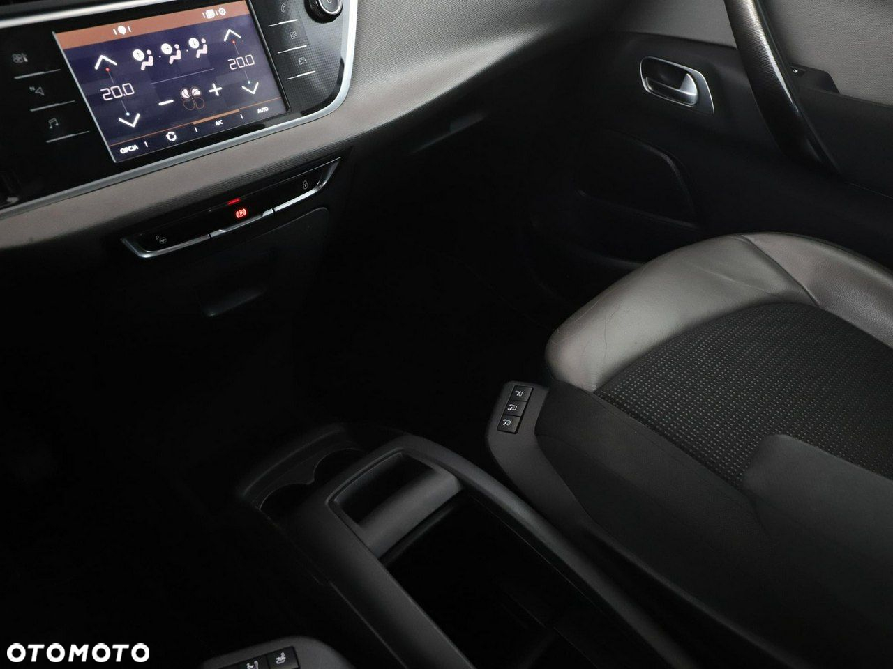 Citroën C4 Picasso 1.2 PureTech Shine S&S EAT6 - 29