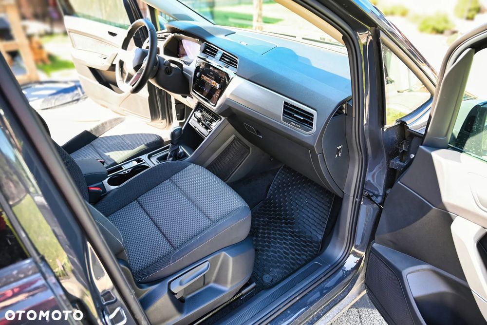 Volkswagen Touran 1.5 TSI EVO Comfortline Plus DSG - 8