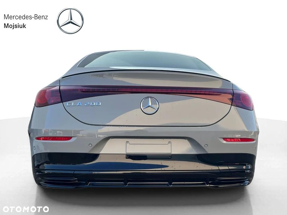 Mercedes-Benz CLA - 6