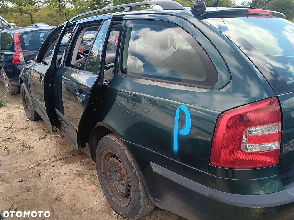 023 / SKODA OCTAVIA / NA CZĘŚCI / - 4