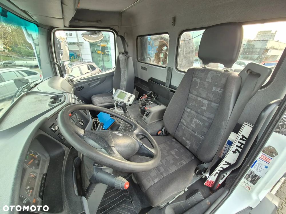 Mercedes-Benz Axor 18.33 4X4 / HAKOWIEC / PŁUG ŚNIEŻNY / SCHMIDT / BLOKADY MOSTÓW / ODRESTAUROWANY / SERWISOWANY / 1 WŁ. / UDT I TRANSPORT MOŻLIWY - 33