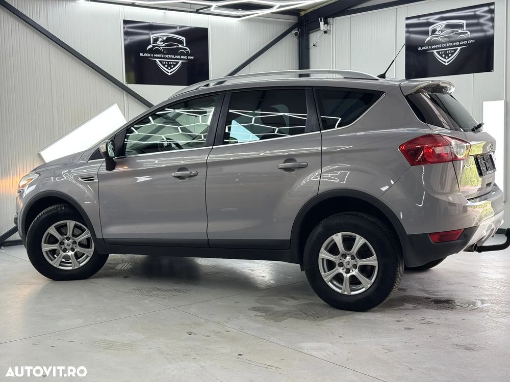 Ford Kuga 2.0 TDCi 4x4 Aut. Champions Edition - 14