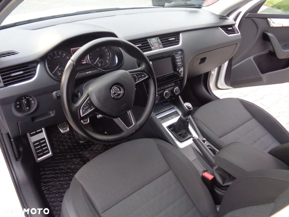 Skoda Octavia 2.0 TDI Ambition - 5