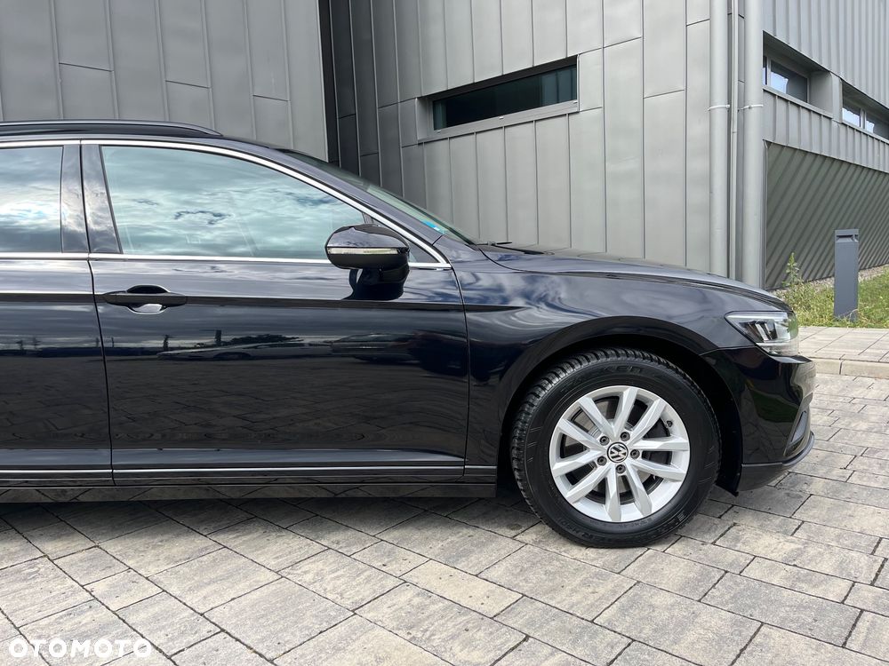 Volkswagen Passat 2.0 TDI SCR Style DSG - 5