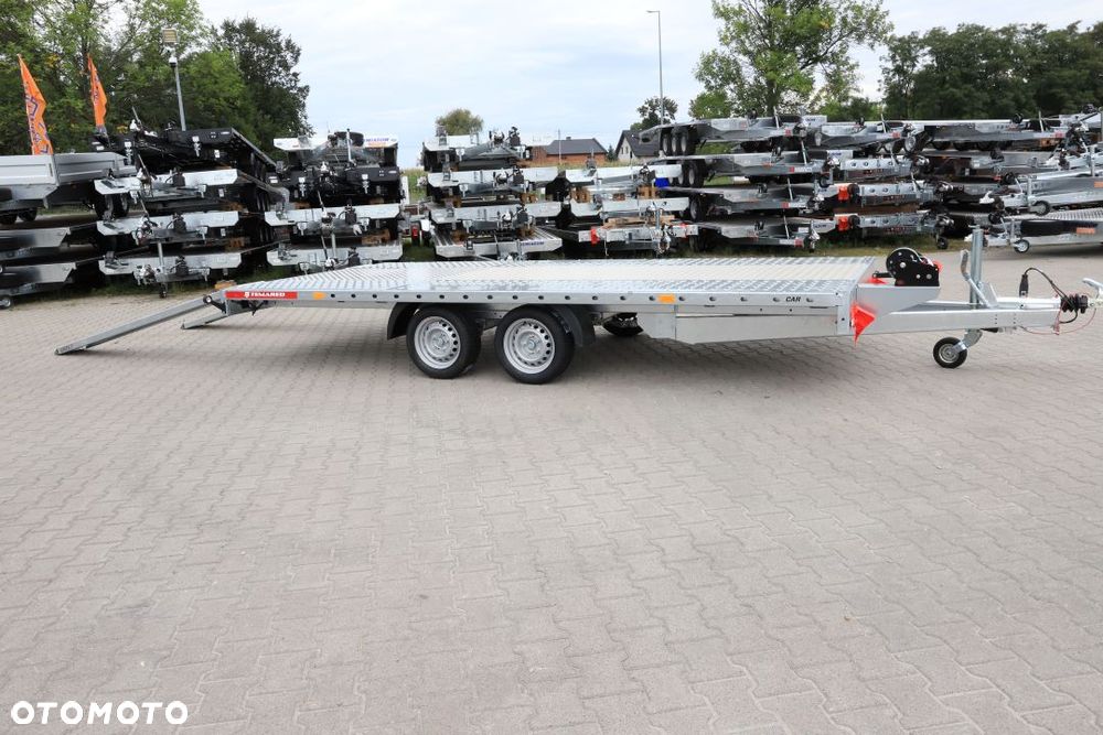 TEMARED CAR DECK 4521/2 S 2,7T 450x215cm  Wypełnienie blachą aluminiową DMC 2700kg Koła 195R13C - 15