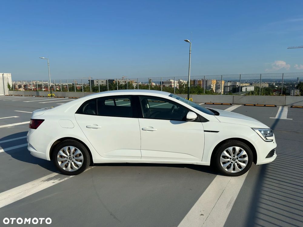 Renault Megane 1.6 SCe Life - 6