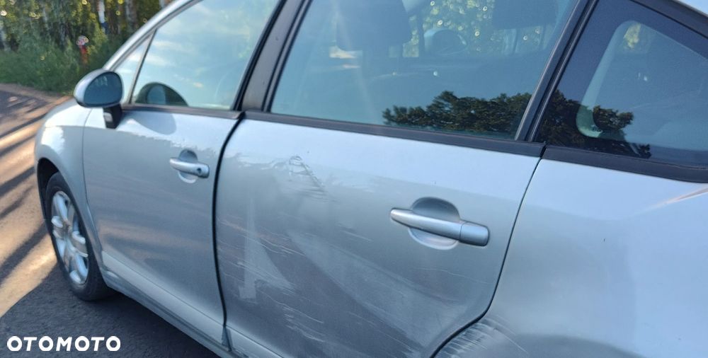 Citroën C4 1.6 HDi FAP EGS6 Confort - 17