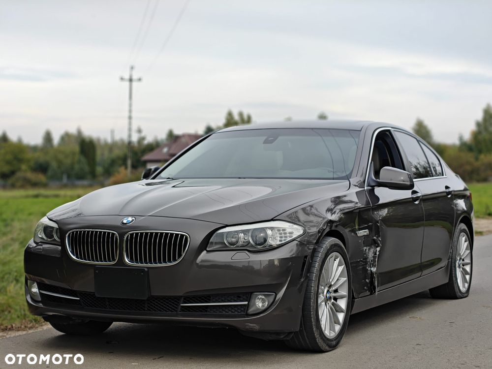 BMW Seria 5 535I 2011 photo 2