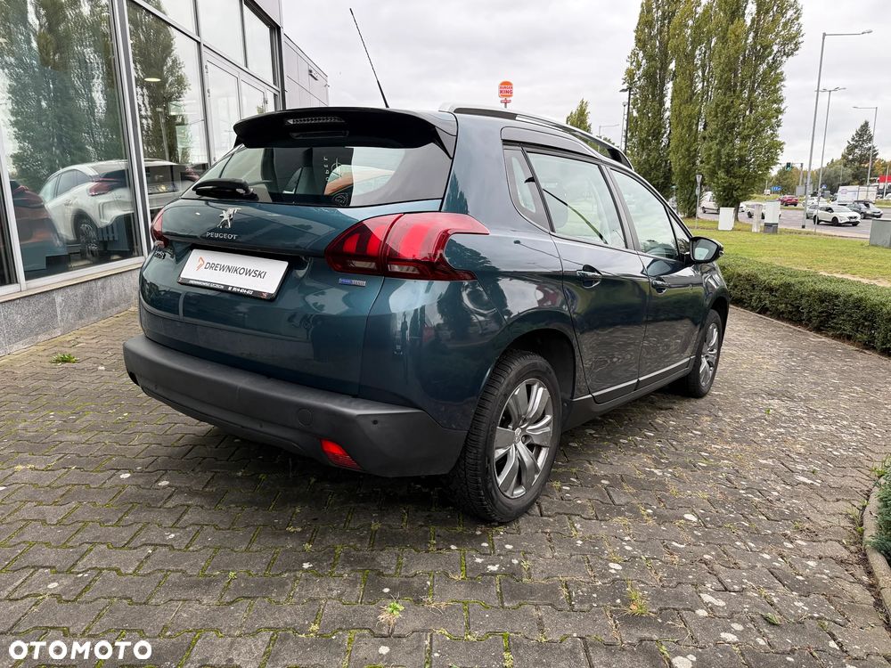 Peugeot 2008 1.2 Pure Tech GPF Active S&S - 3