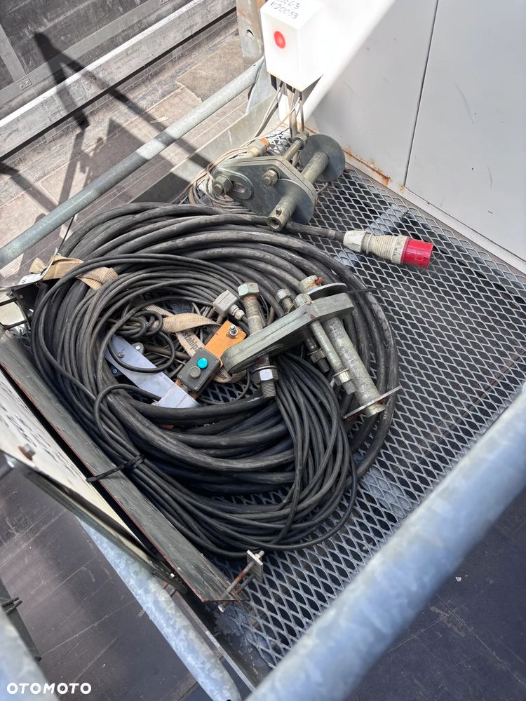 Liebherr 110 EC-B 6 FR.tronic - 6