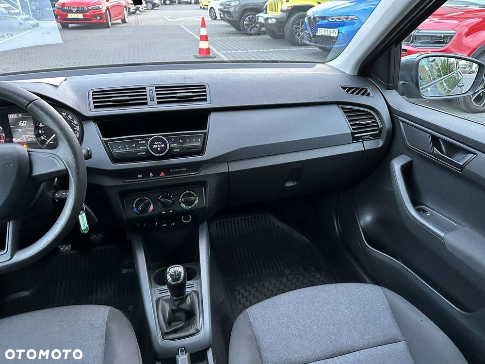 Skoda Fabia - 13